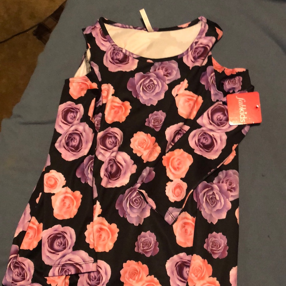 Girls dress